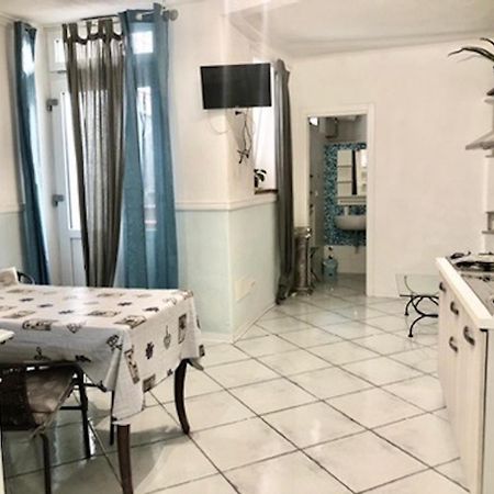 Apartmán Tavernetta Sul Porto Ischia Exteriér fotografie