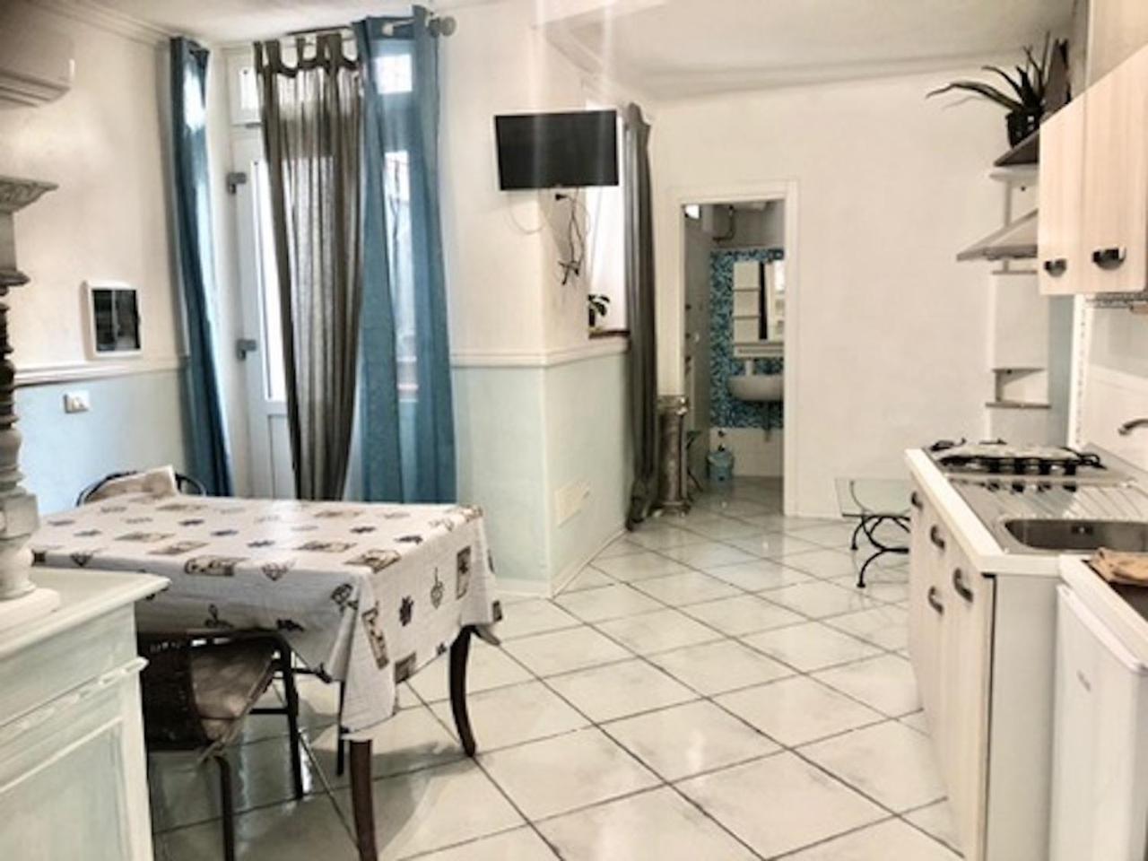 Apartmán Tavernetta Sul Porto Ischia Exteriér fotografie